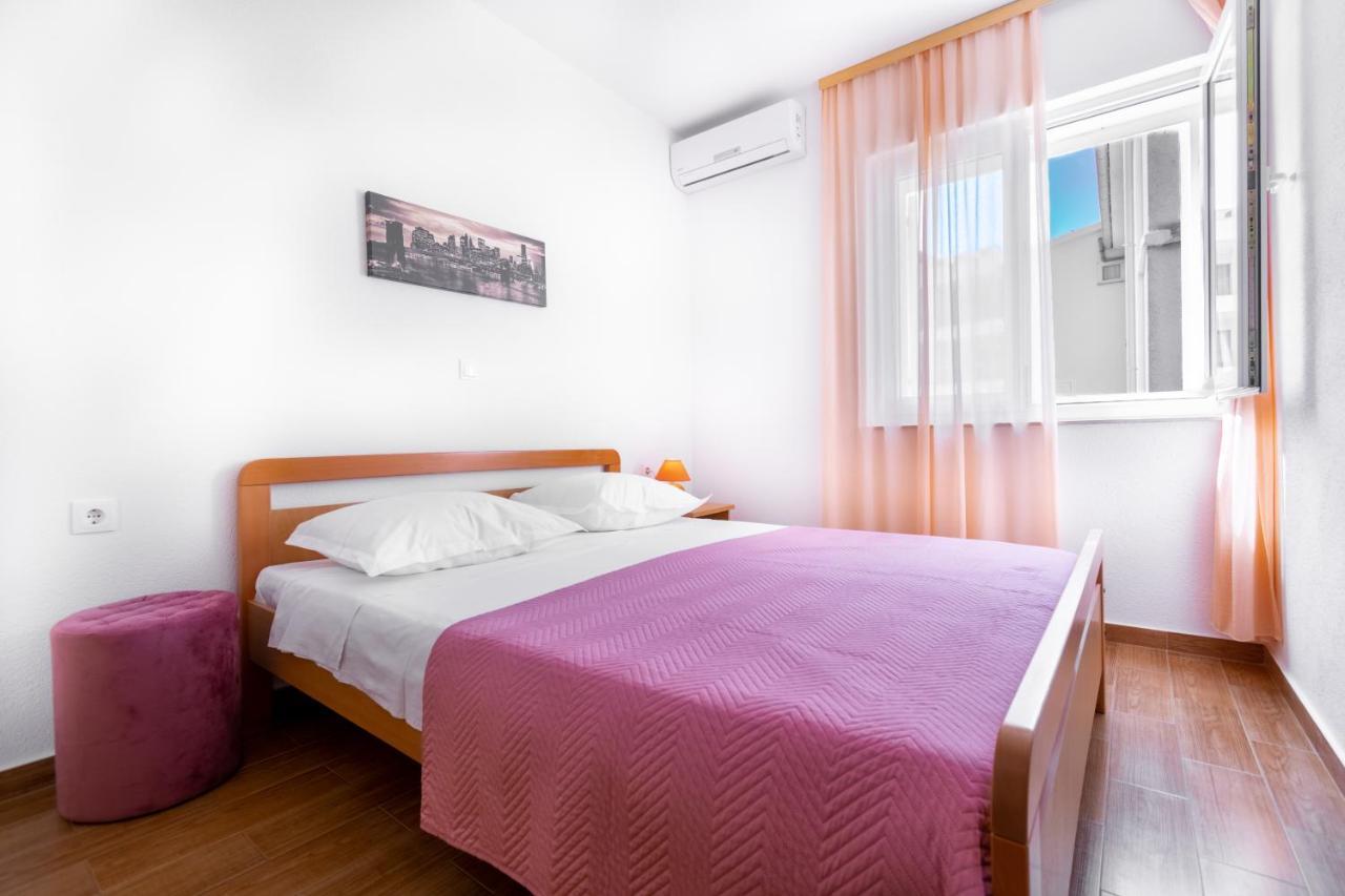 Roko Apartment