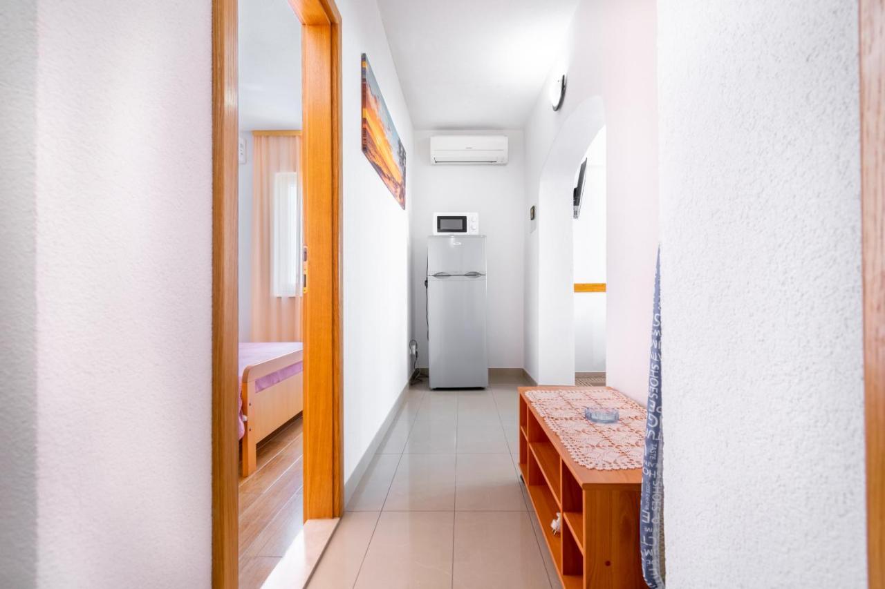 Roko Apartment Baska Voda